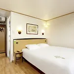 亚眠 - 吉斯钟楼酒店 酒店 3*