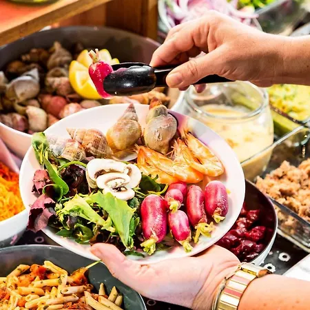 Campanile Amiens - 3* Glisy