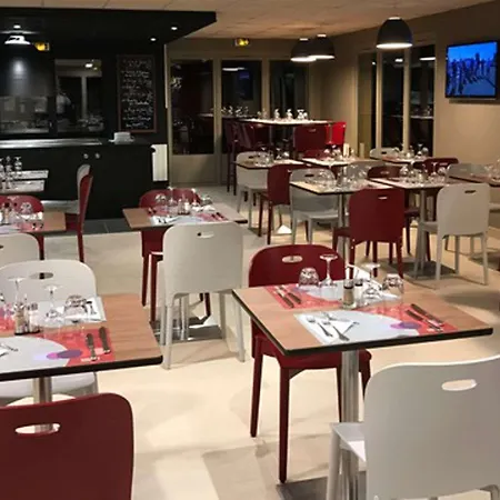 Campanile Amiens - Hotel 3*