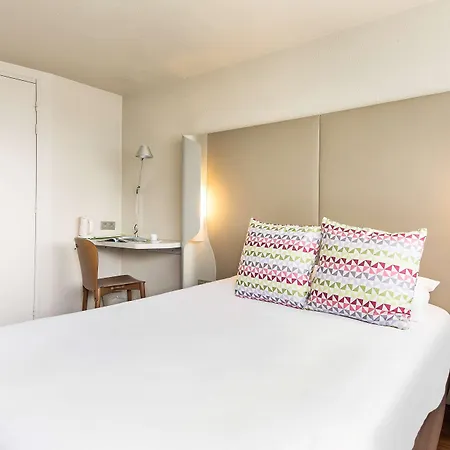 Campanile Amiens -