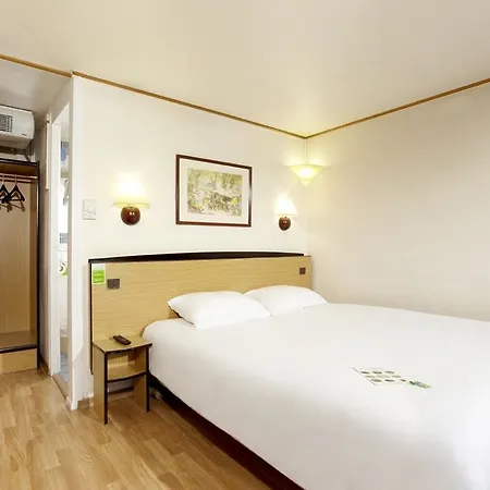 Campanile Amiens - Hotel 3*