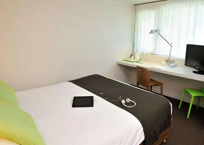 Campanile Amiens - 3* Glisy