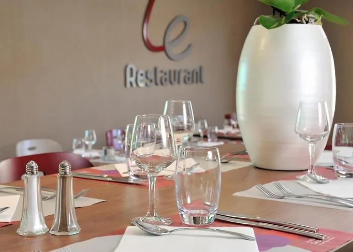 Campanile Amiens - 3*