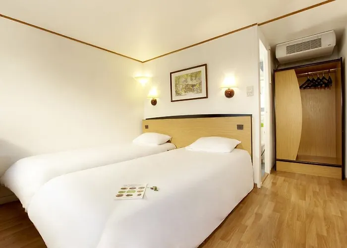 Campanile Amiens - 3*